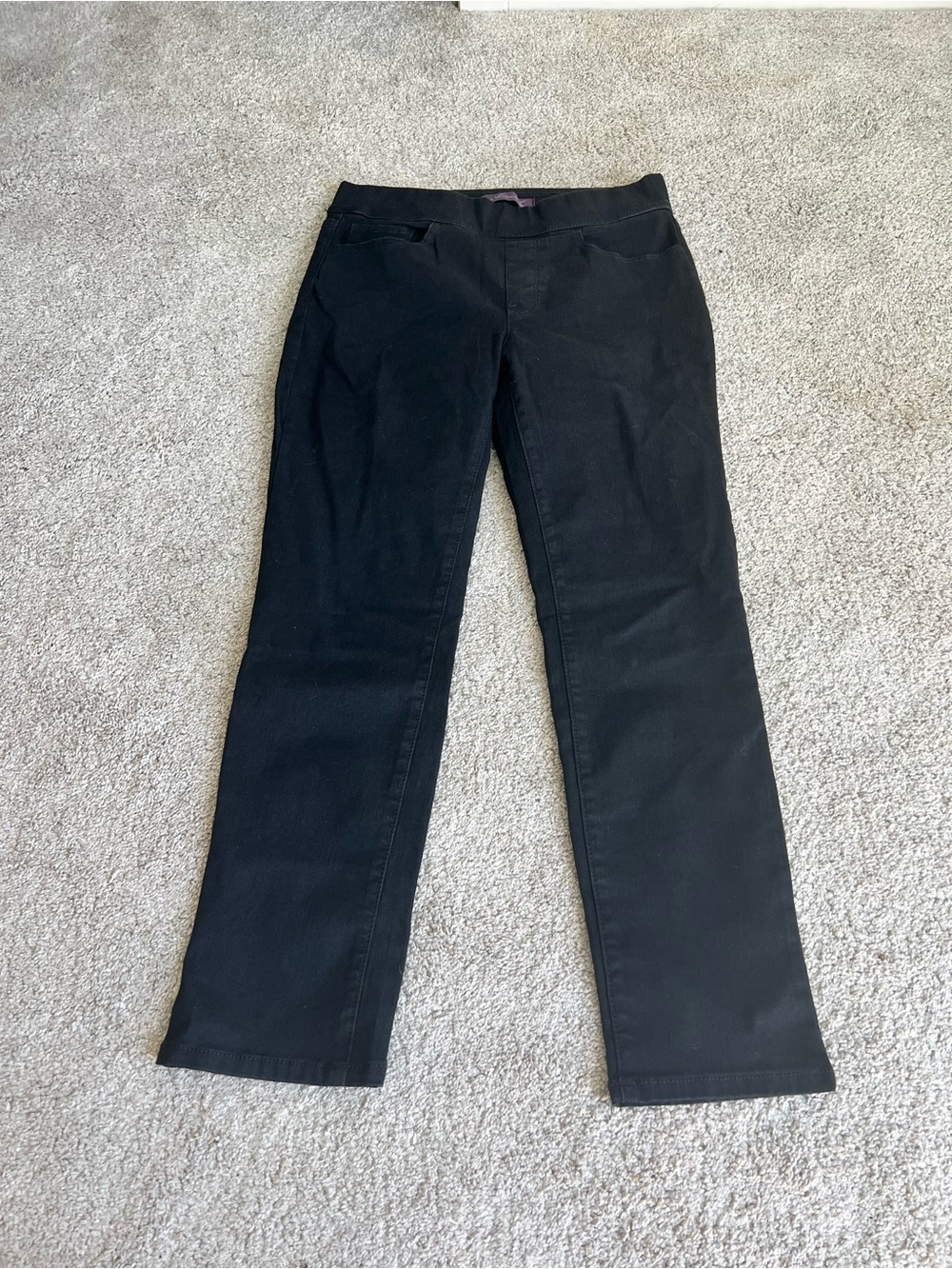 Women's Black Straight Leg Pull On Jeans Size 6PS